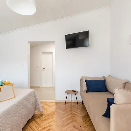 Apartment Ante - Mali Rat Dugi Rat